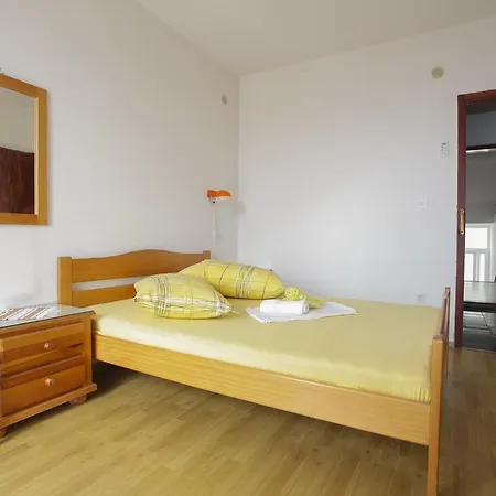 Apartment Lalic *